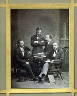 SIMPLOT, Alexander - Encyclopedia Dubuque