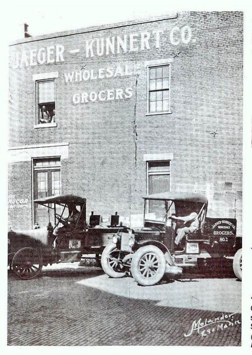 JAEGERKUNNERT COMPANY Encyclopedia Dubuque